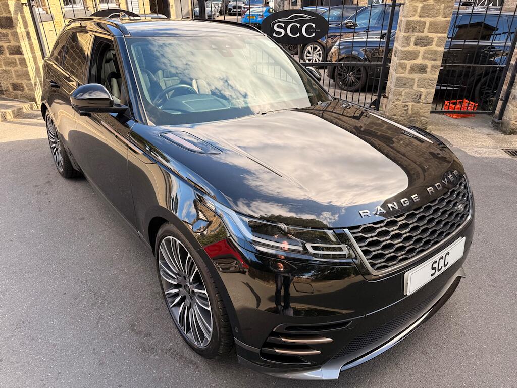 Land Rover Range Rover Velar view 11