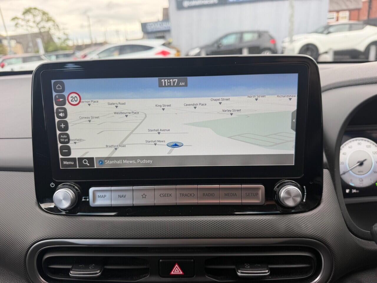 Hyundai Kona view 9