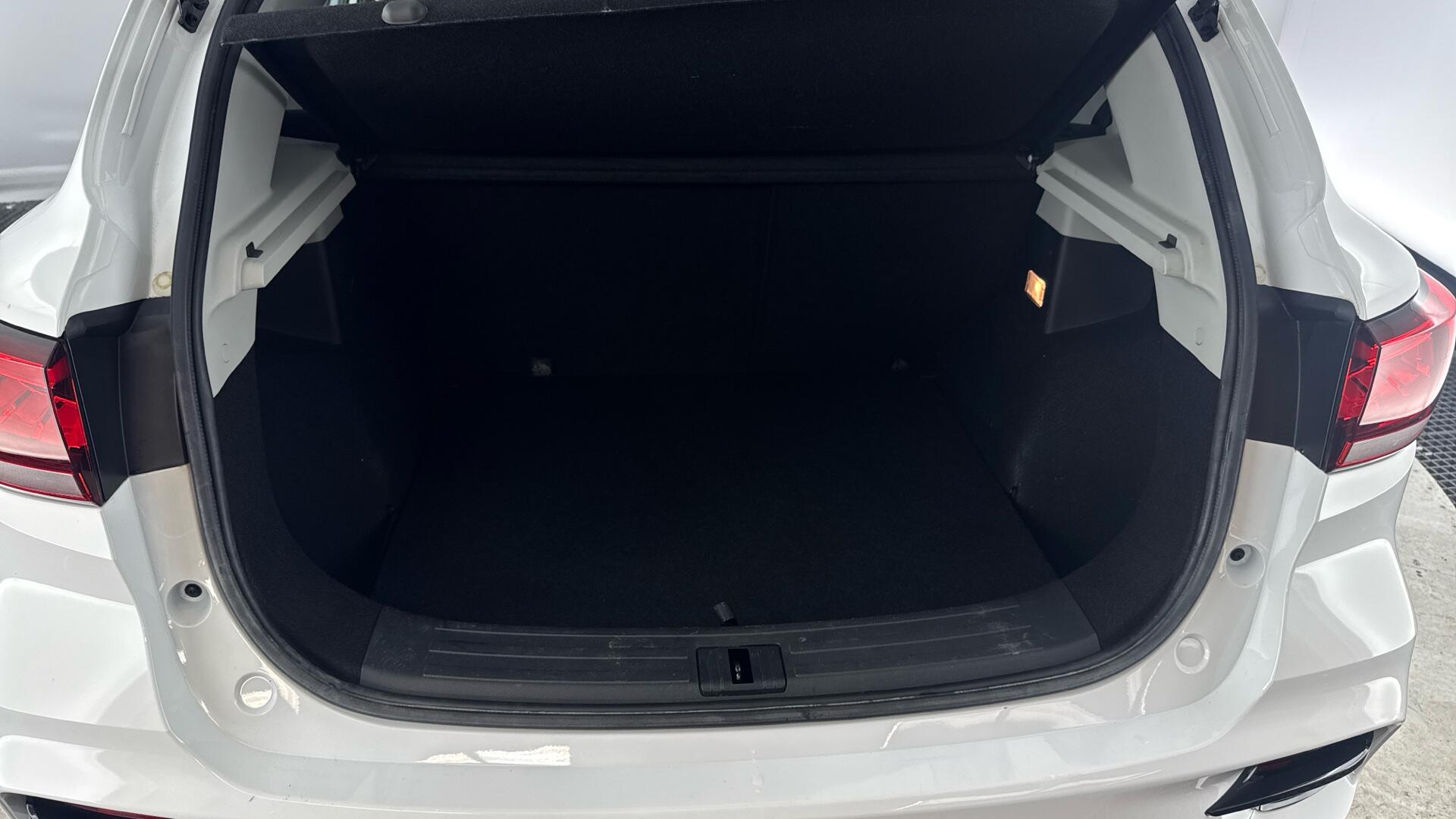 MG MG ZS view 15