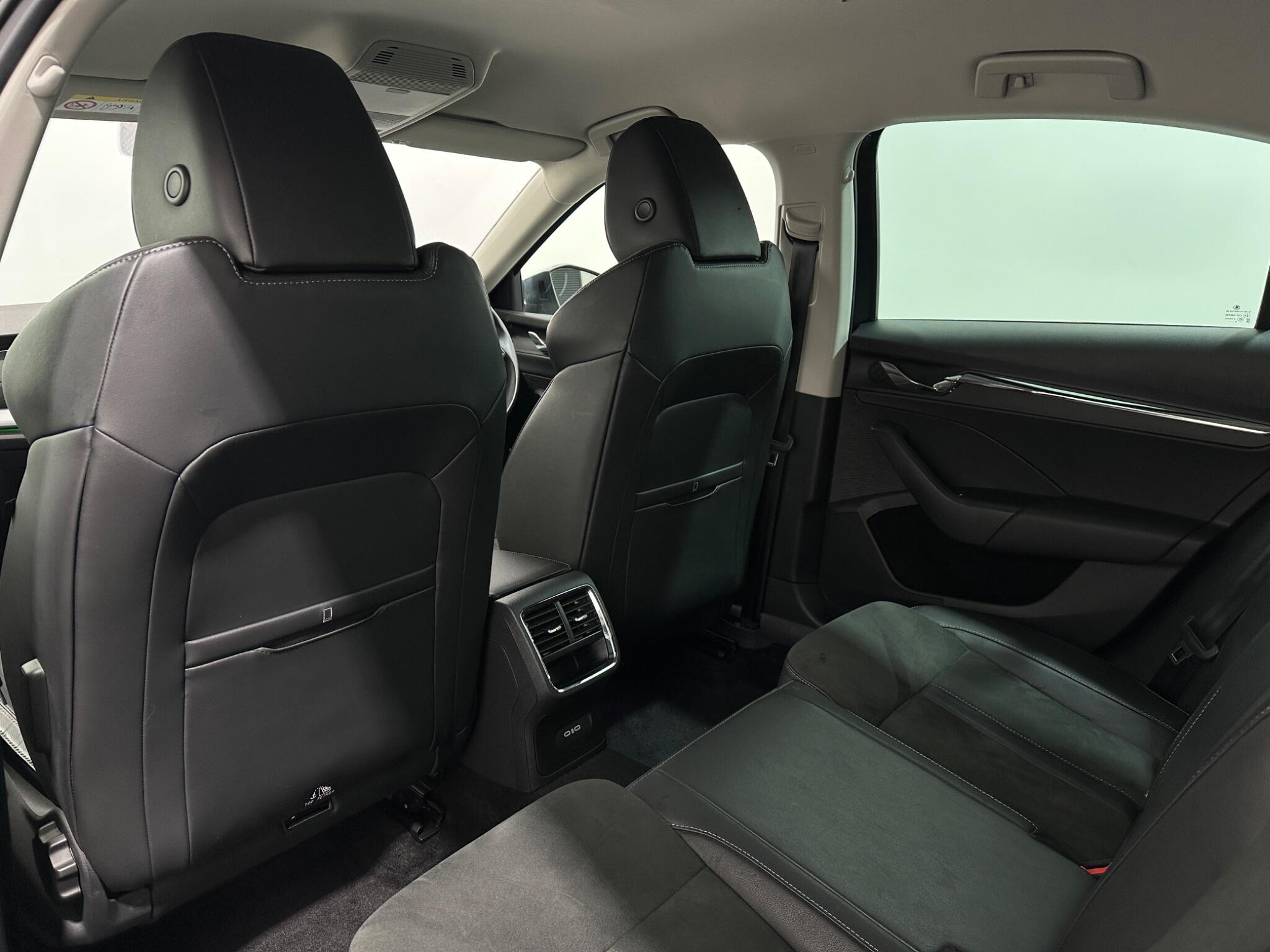 Skoda Octavia view 38