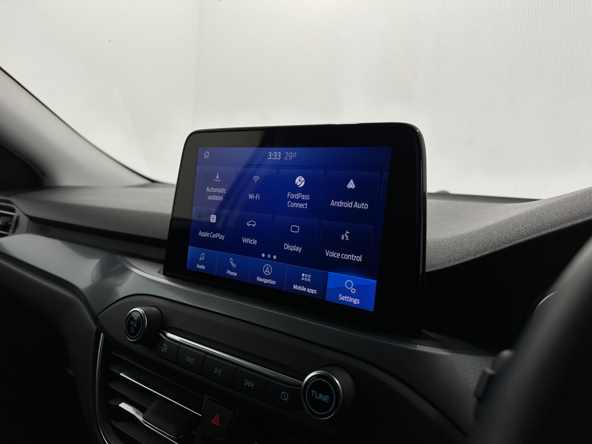 Ford Focus view 23