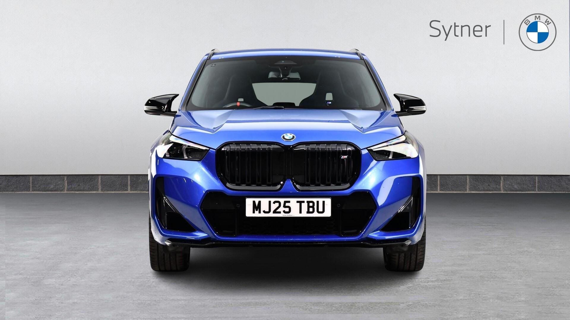 BMW X1 view 16