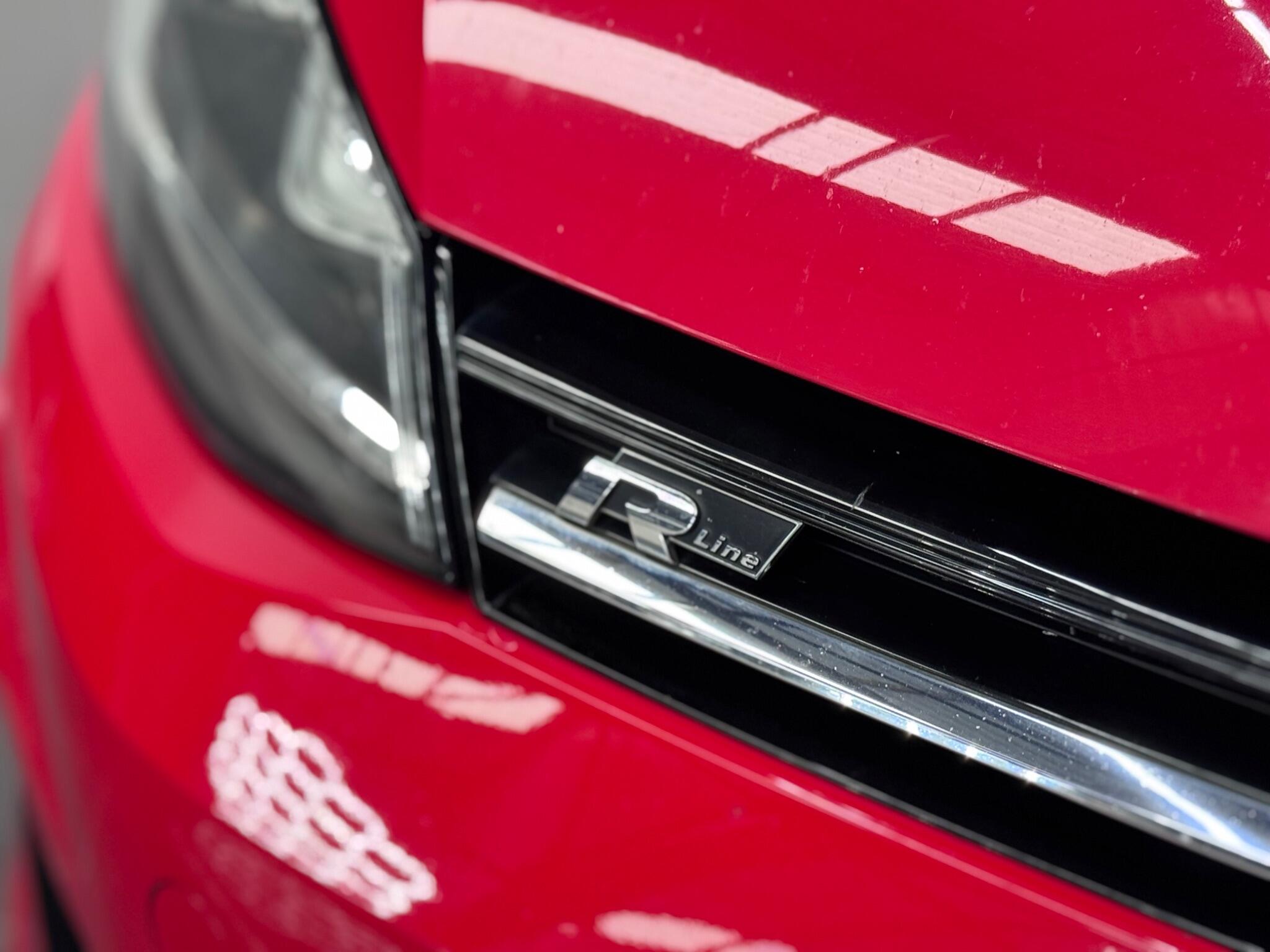 Volkswagen Golf view 10