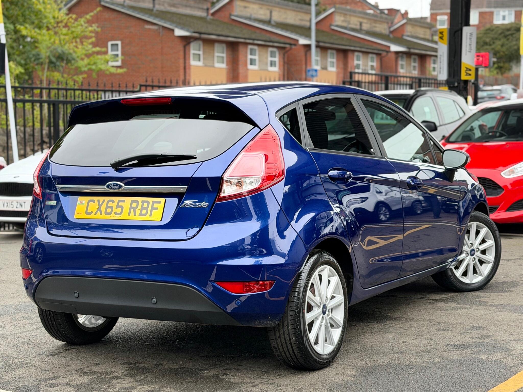Ford Fiesta view 4