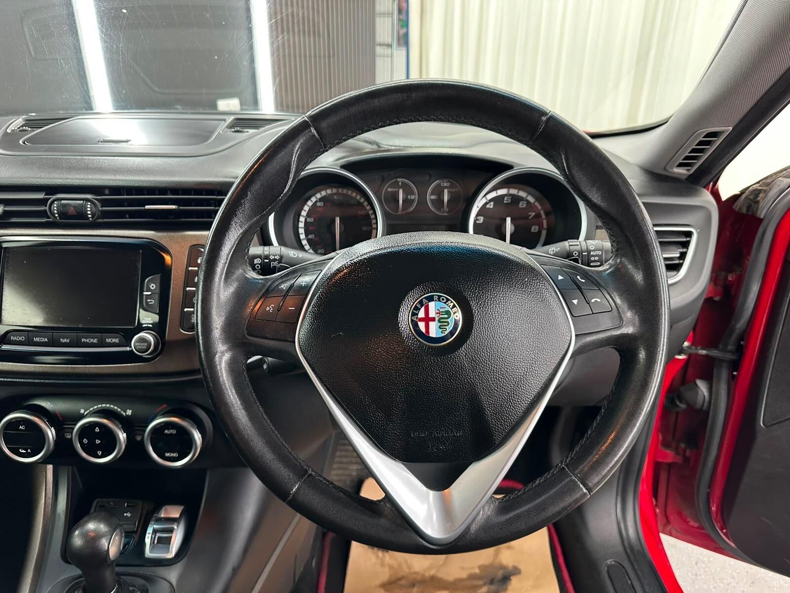Alfa Romeo Giulietta view 39