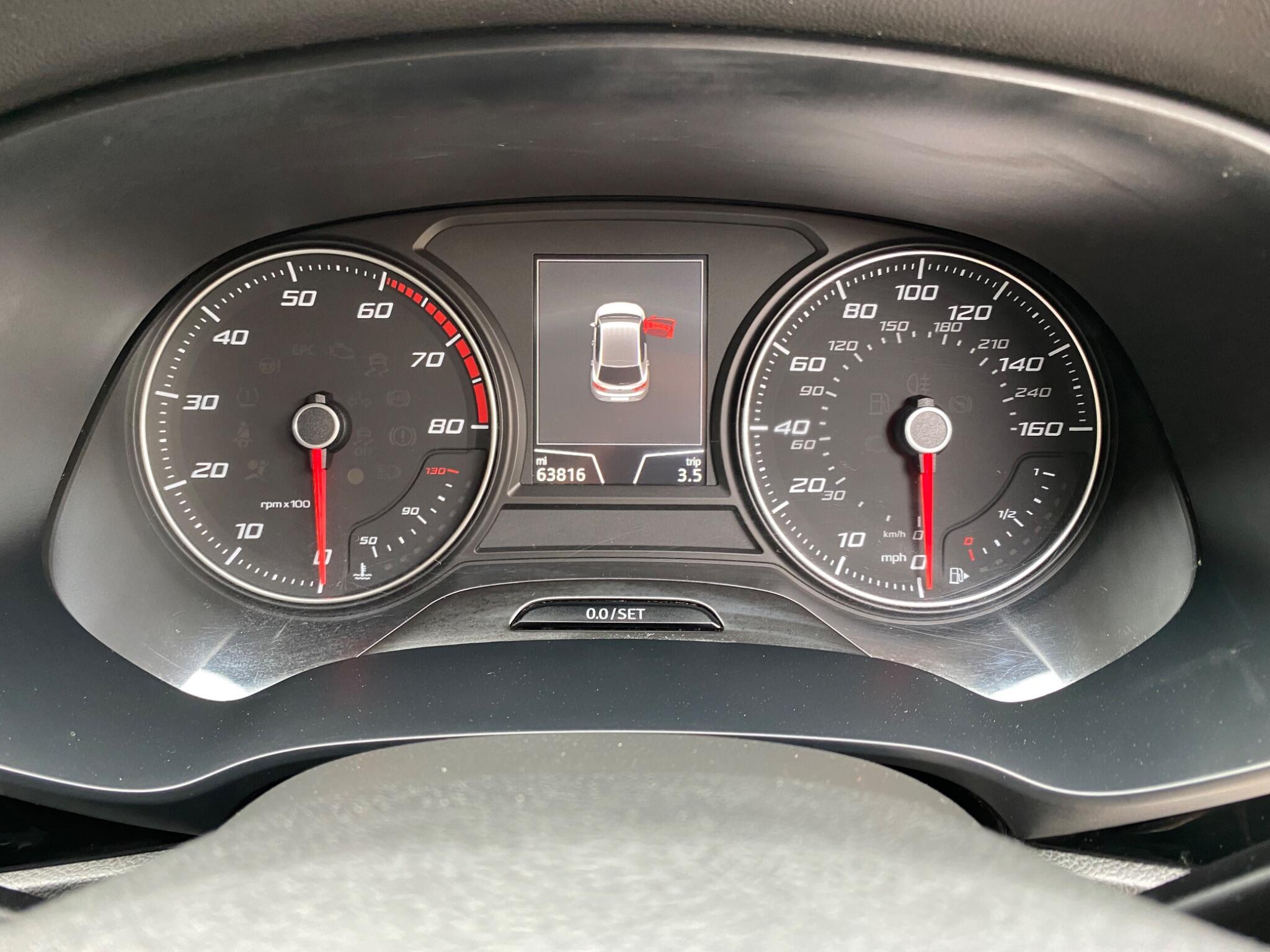 Seat Leon view 9