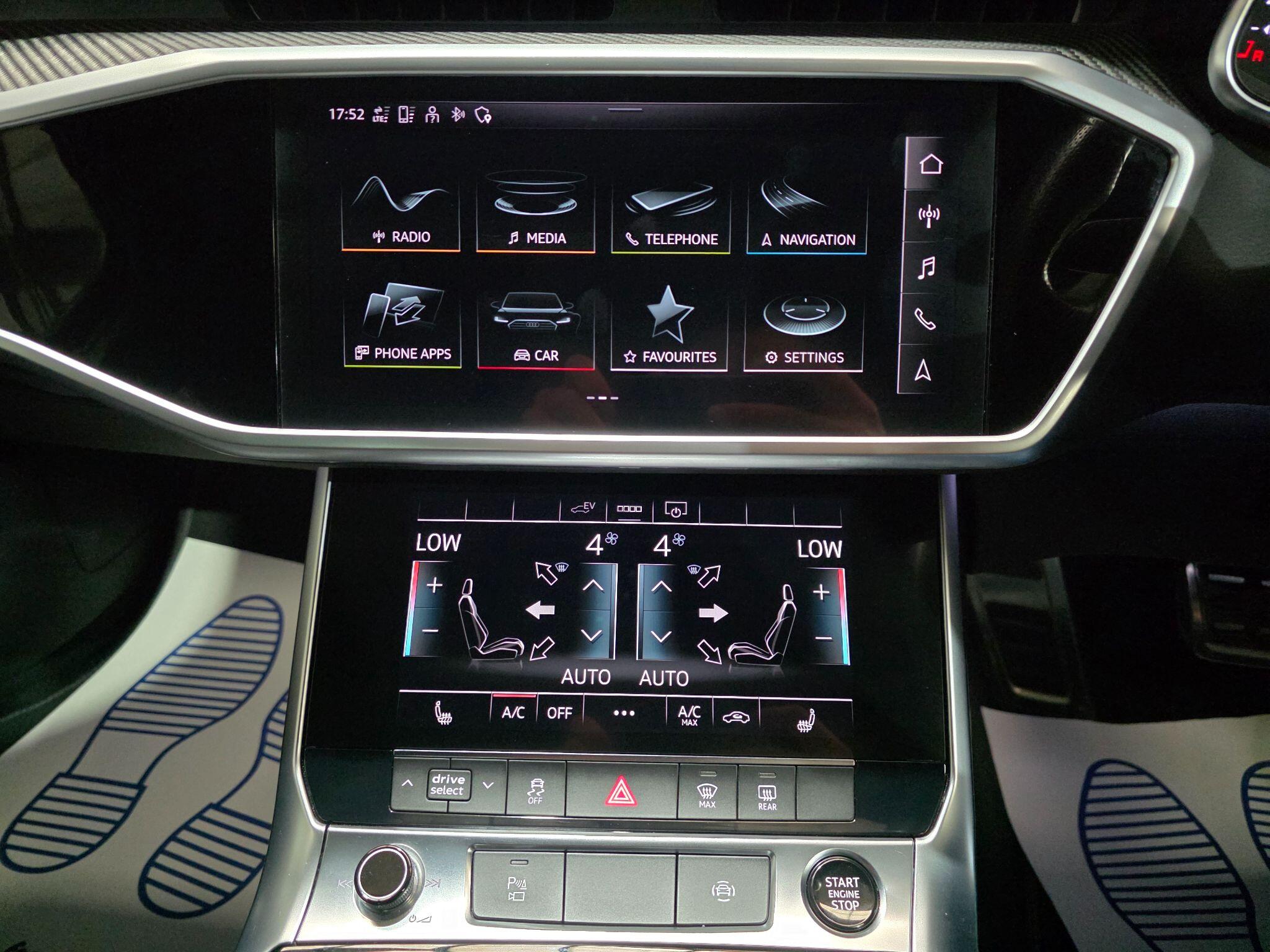 Audi A6 Saloon view 11
