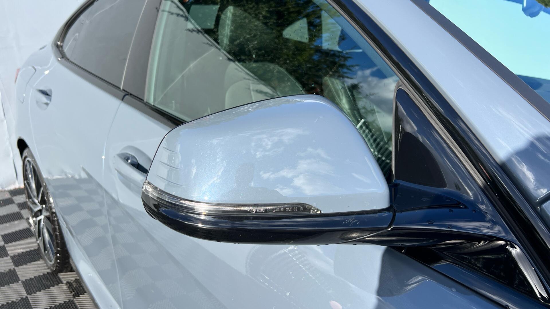 BMW 2 Series view 26