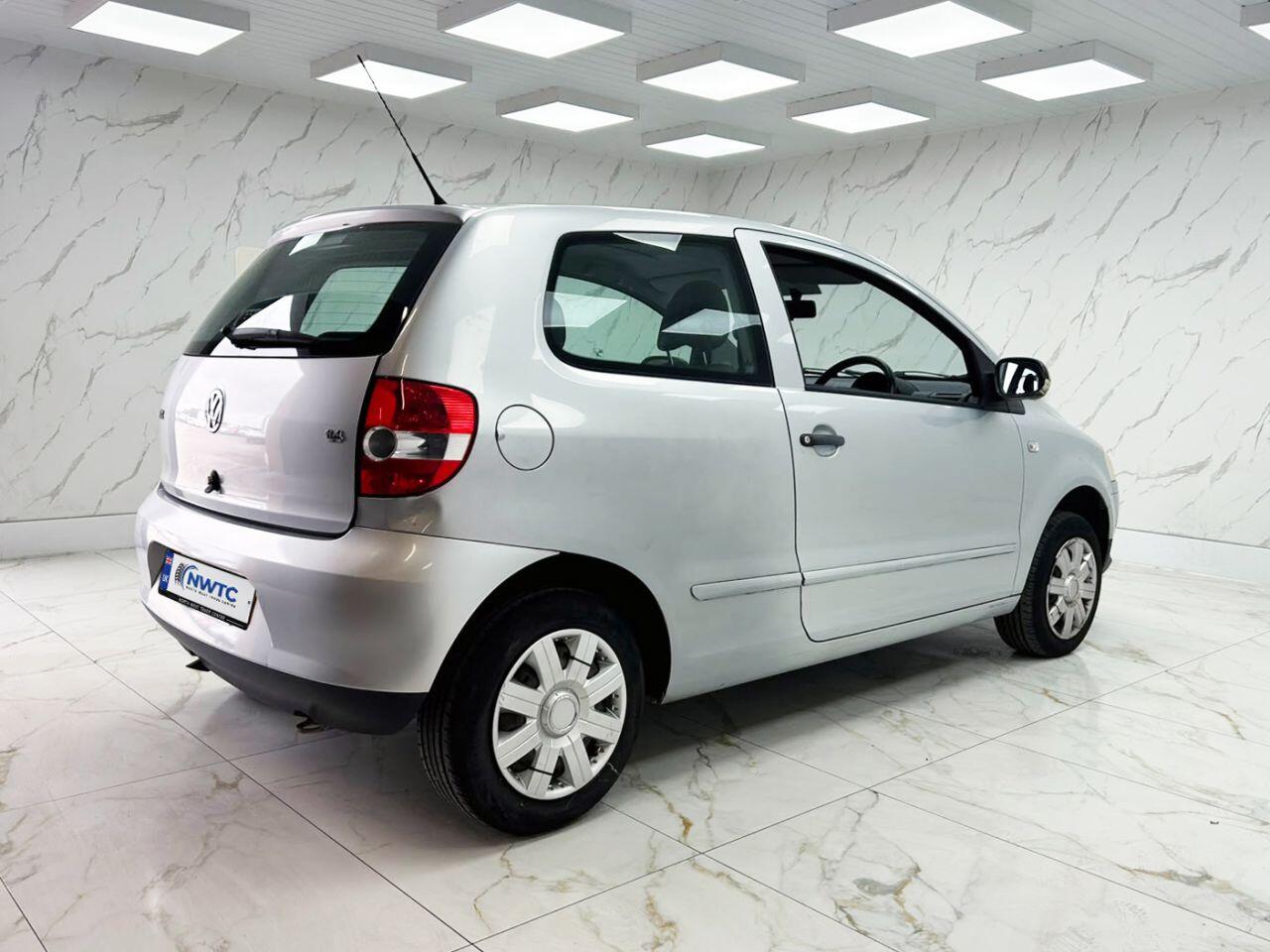 Volkswagen Fox view 12