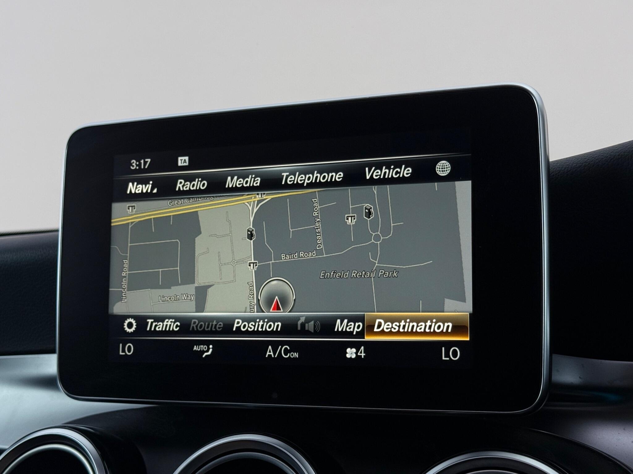 Mercedes-Benz GLC view 23