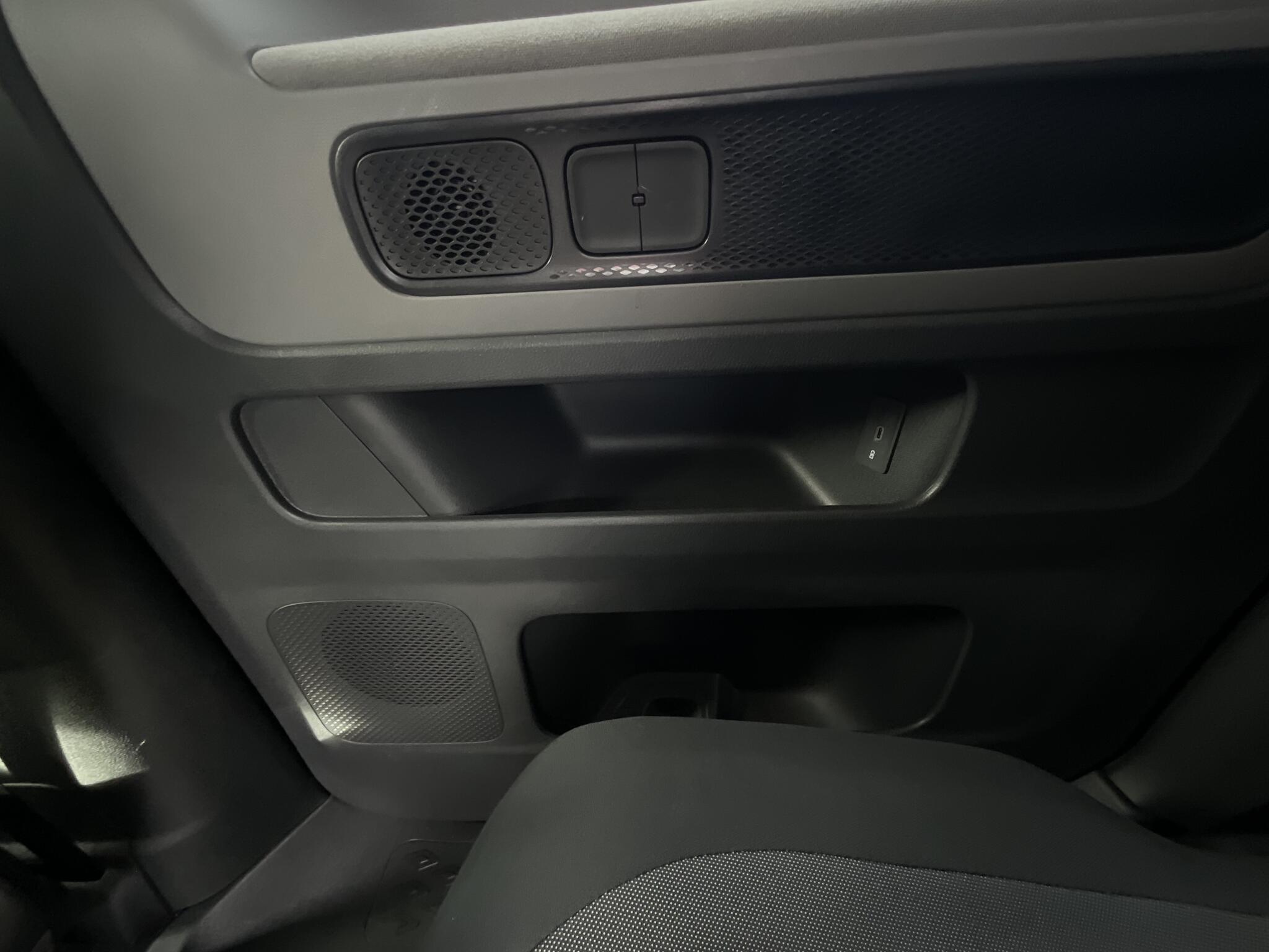 Volkswagen Id. Buzz view 40