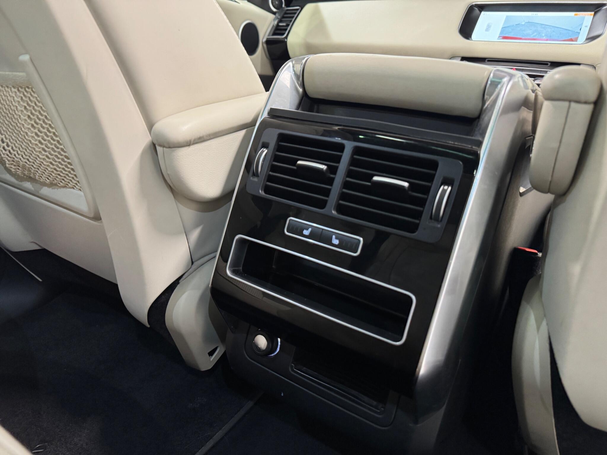 Land Rover Range Rover Sport view 14