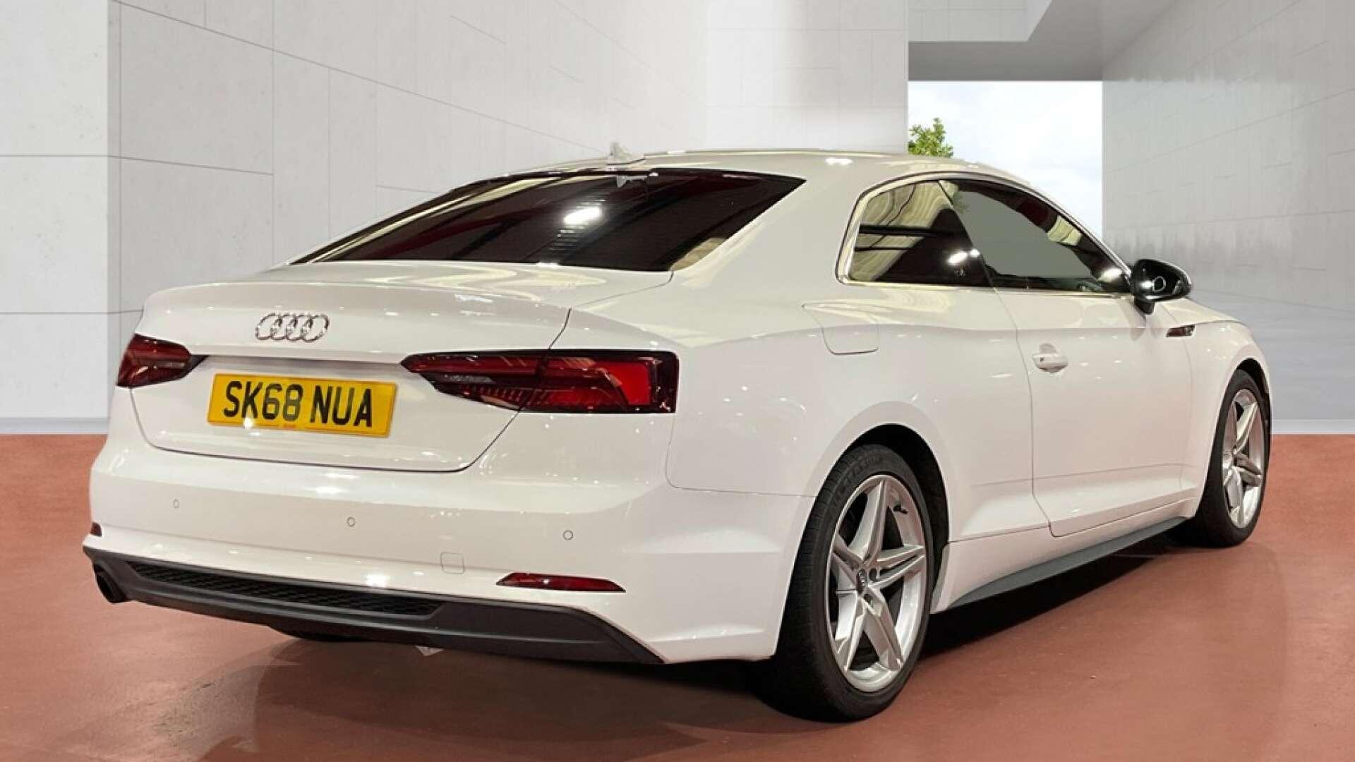 Audi A5 view 5