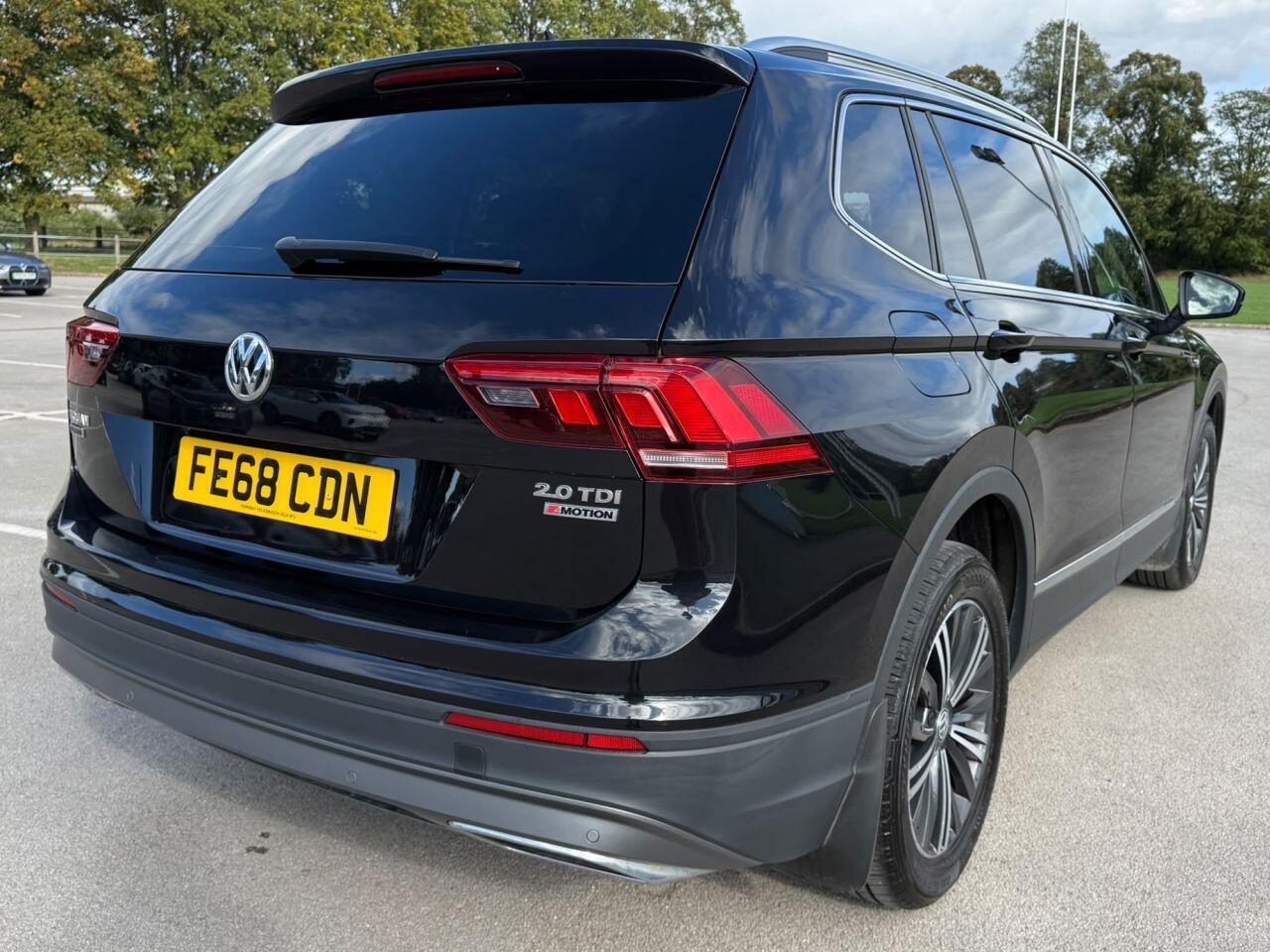 Volkswagen Tiguan Allspace view 31