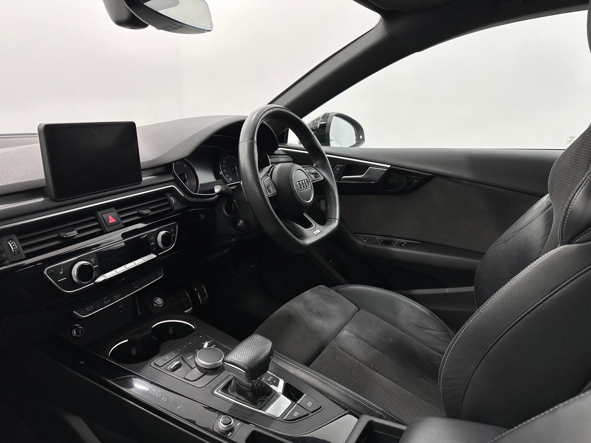 Audi A5 view 31