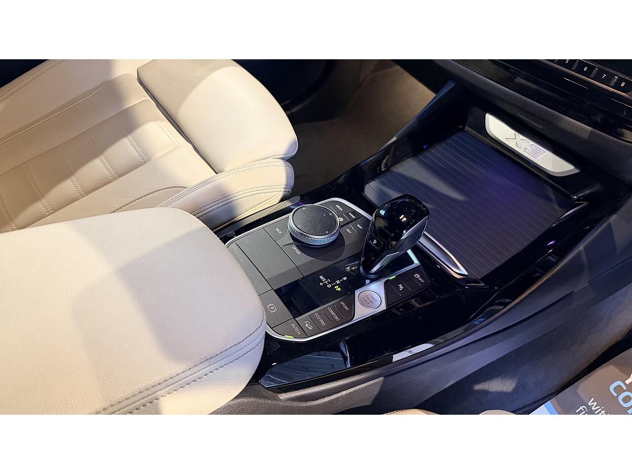 BMW X3 view 17