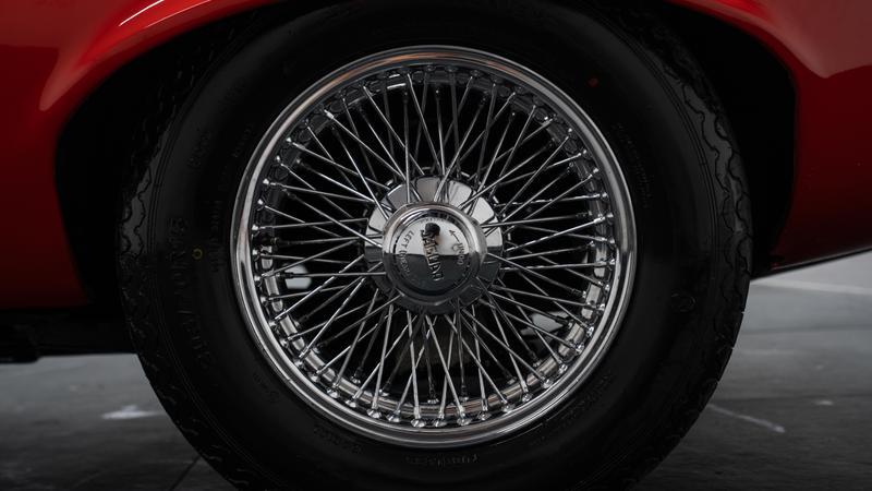 Jaguar E-Type view 25