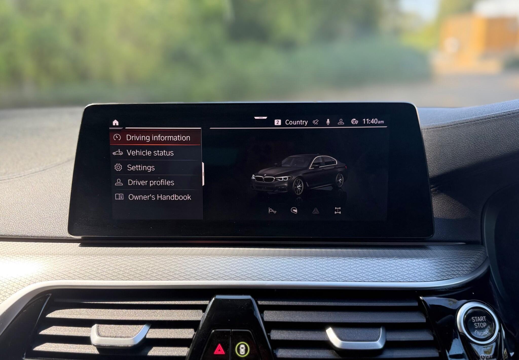 BMW 5 Series view 28