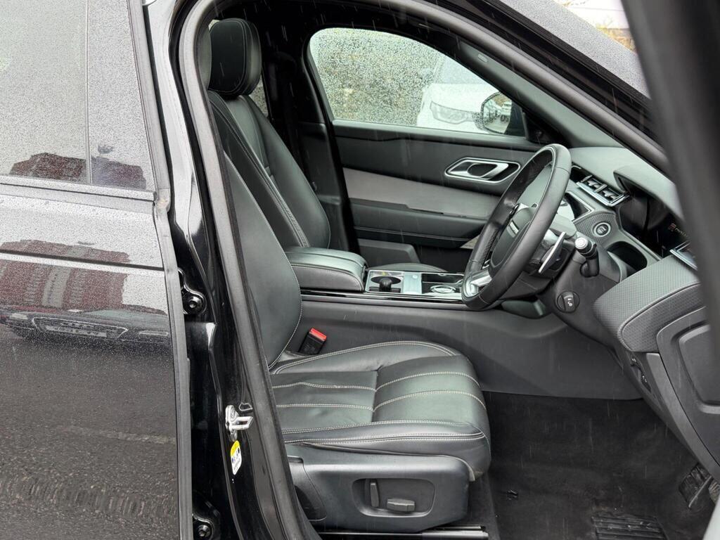 Land Rover Range Rover Velar view 15