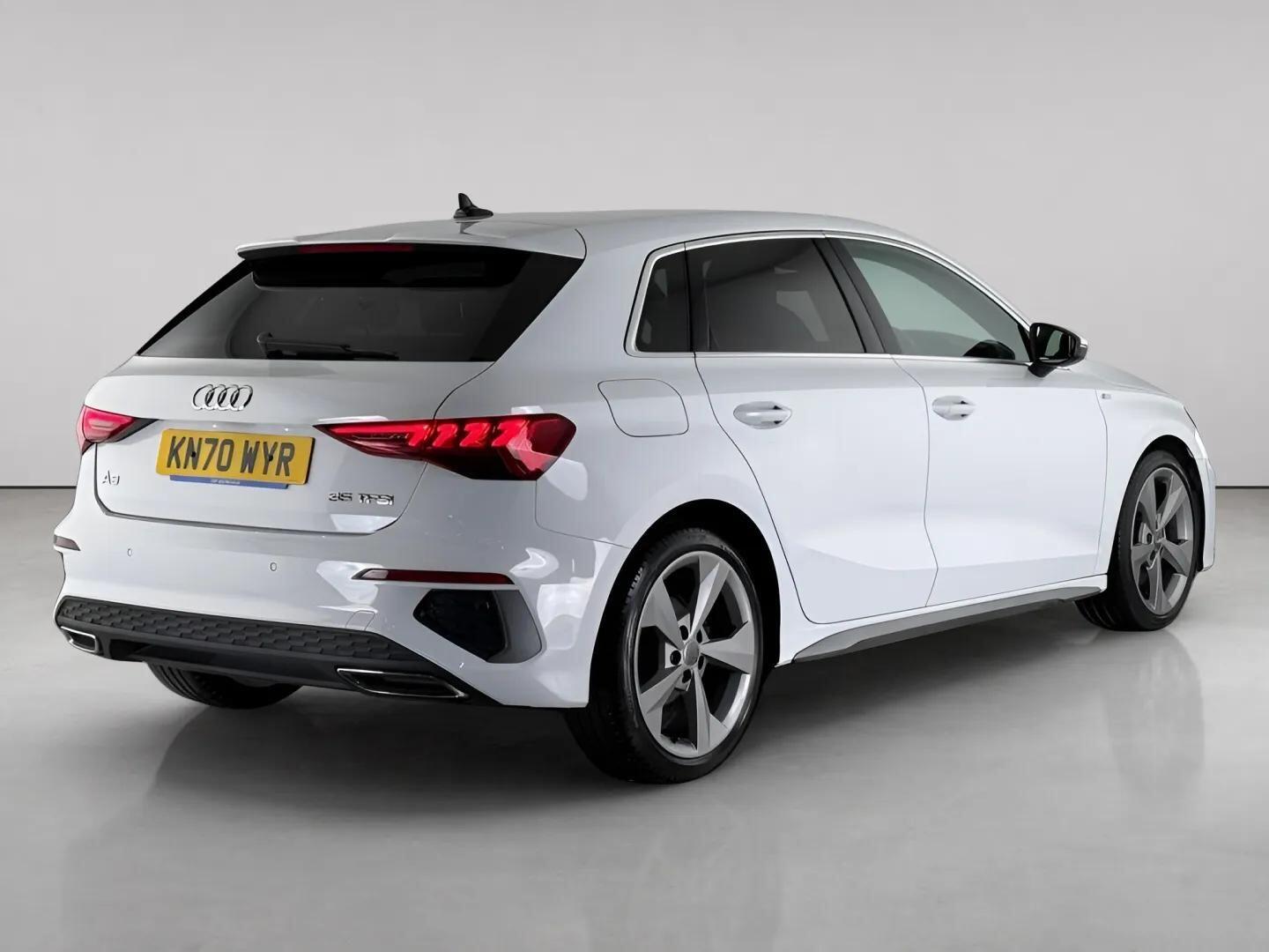 Audi A3 view 7