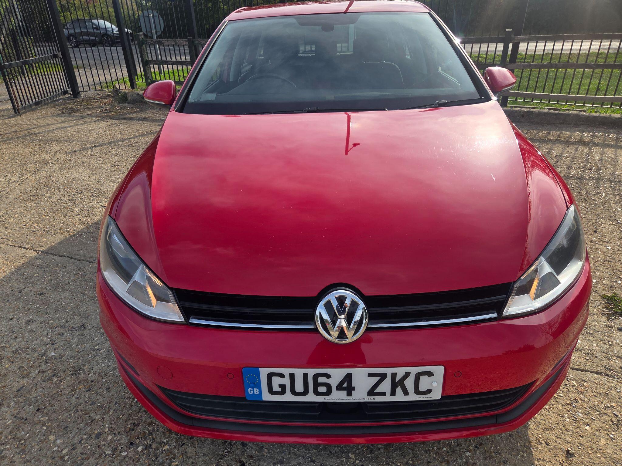 Volkswagen Golf view 6