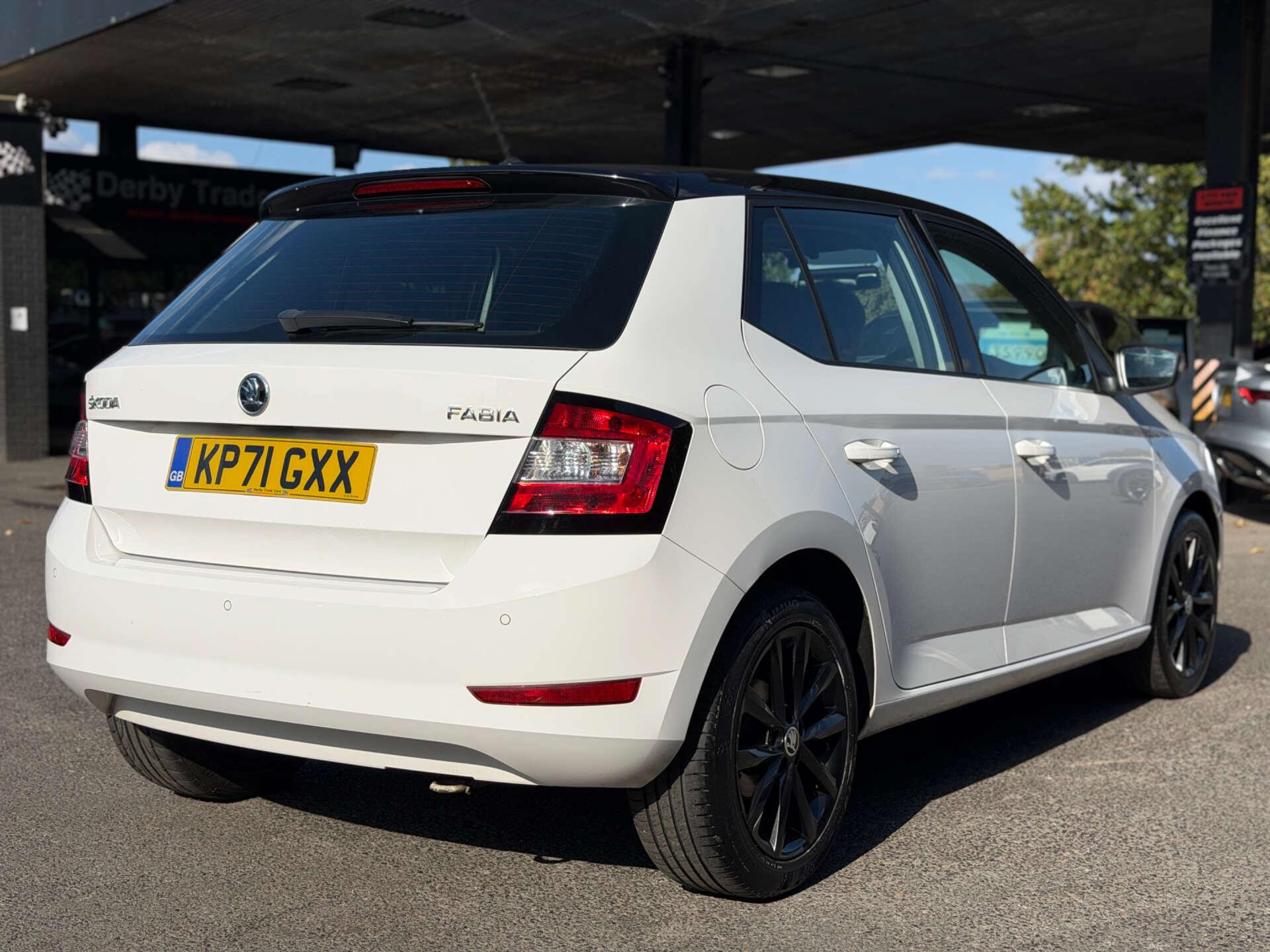Skoda Fabia view 2