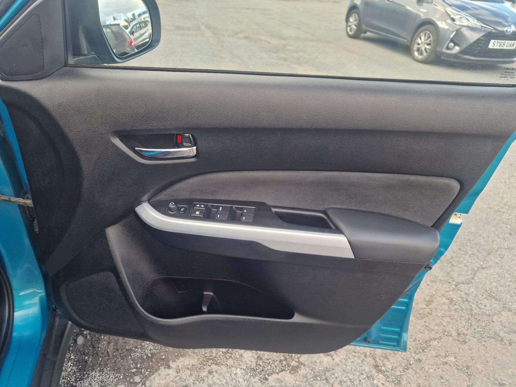 Suzuki Vitara view 47