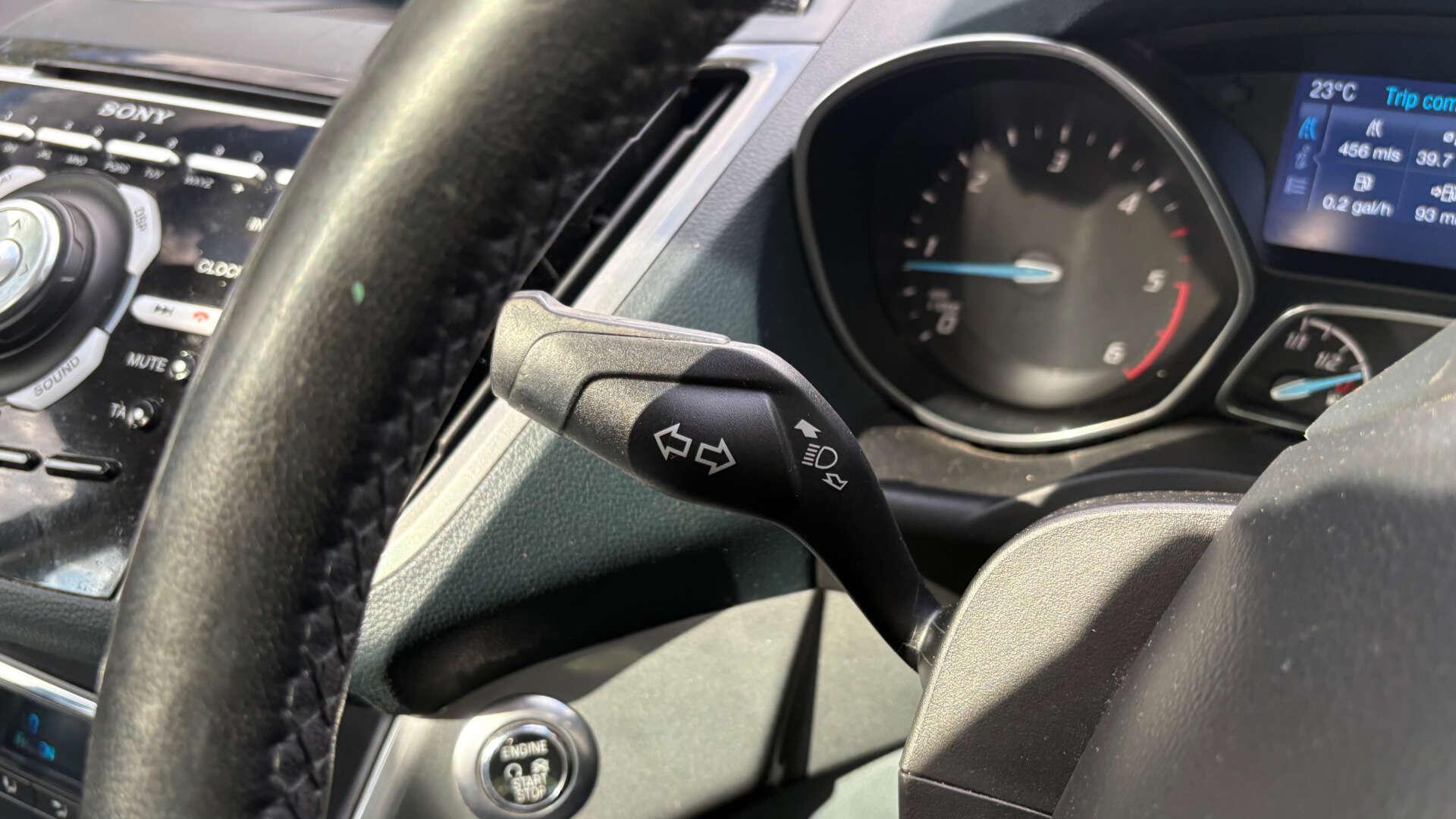 Ford C-Max view 19