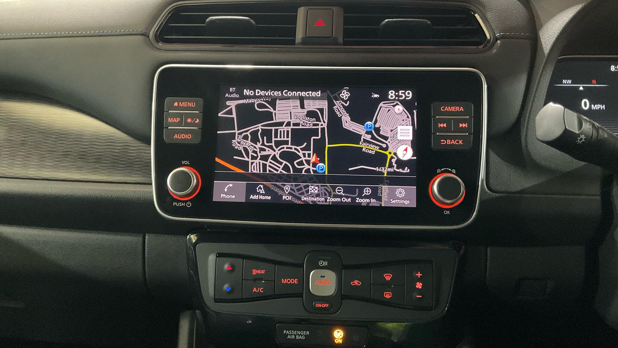 Nissan Leaf view 11