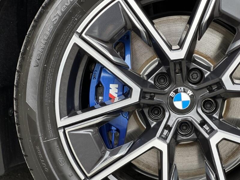 BMW i4 view 58