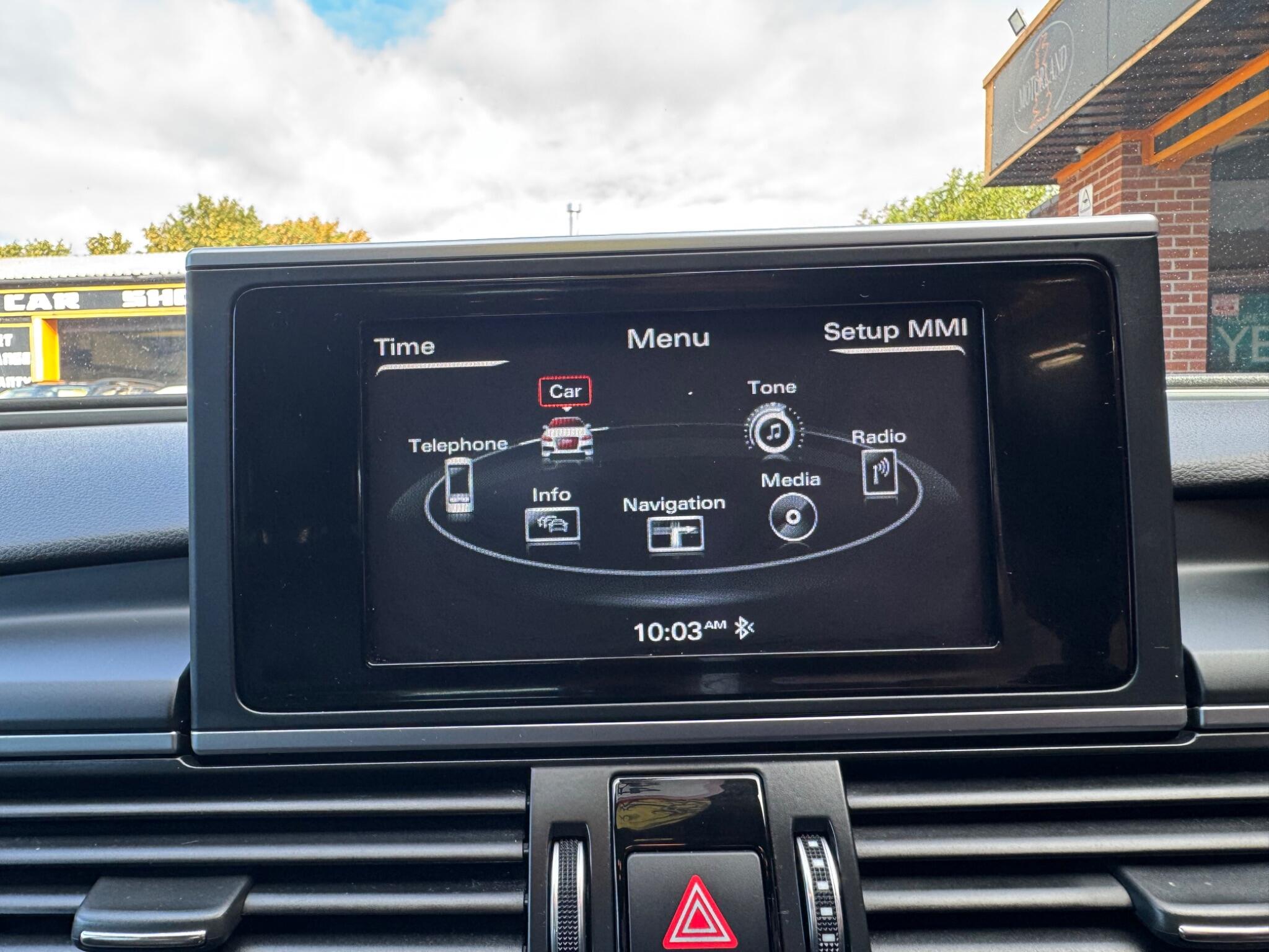Audi A6 Avant view 31