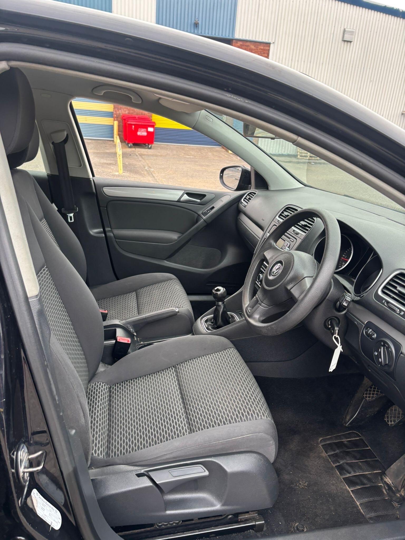 Volkswagen Golf view 32
