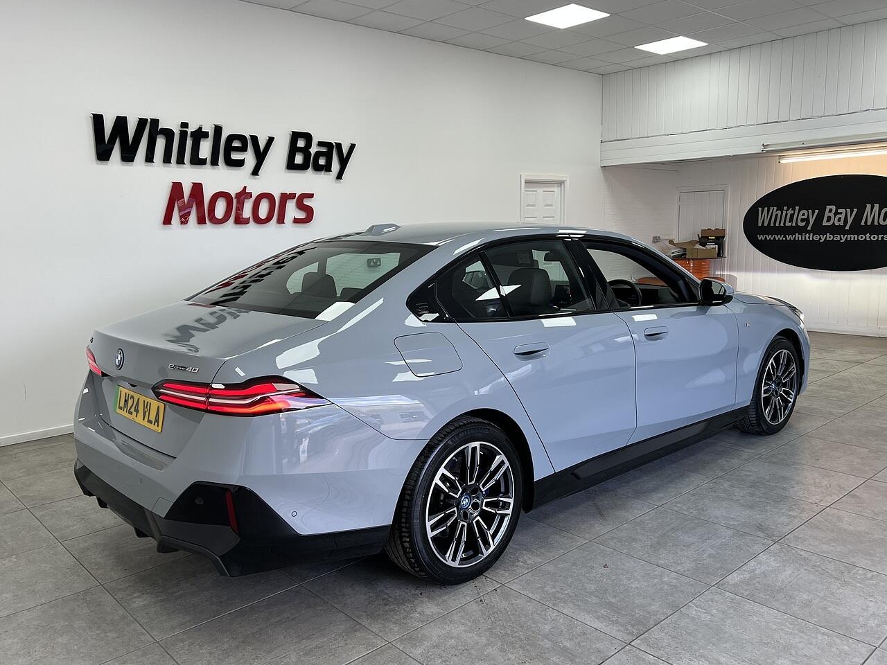 BMW I5 view 3