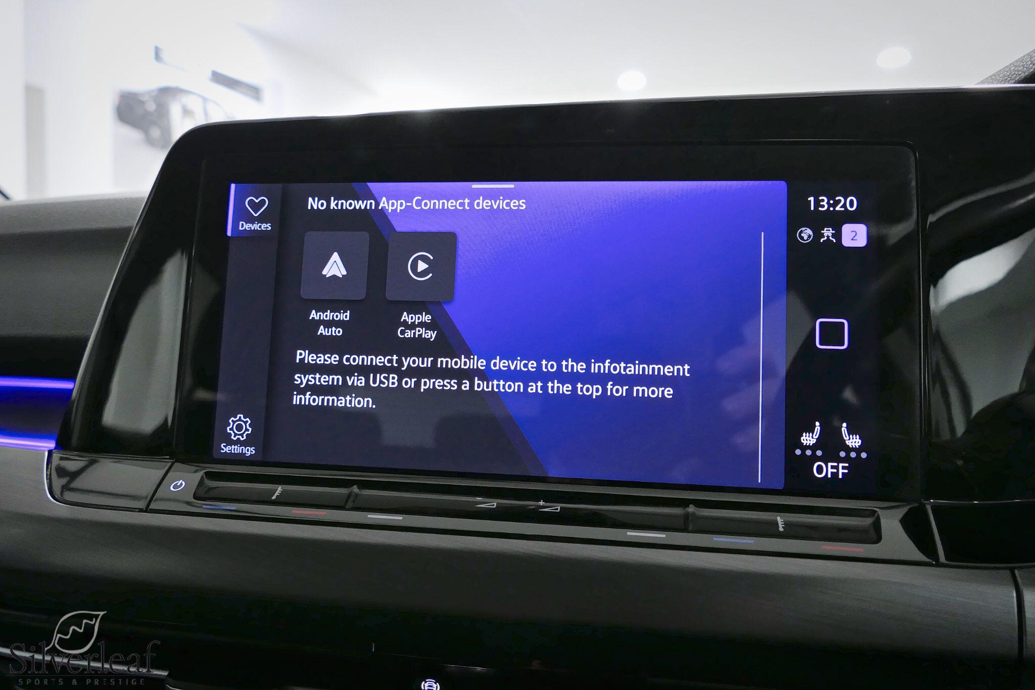 Volkswagen Golf view 17