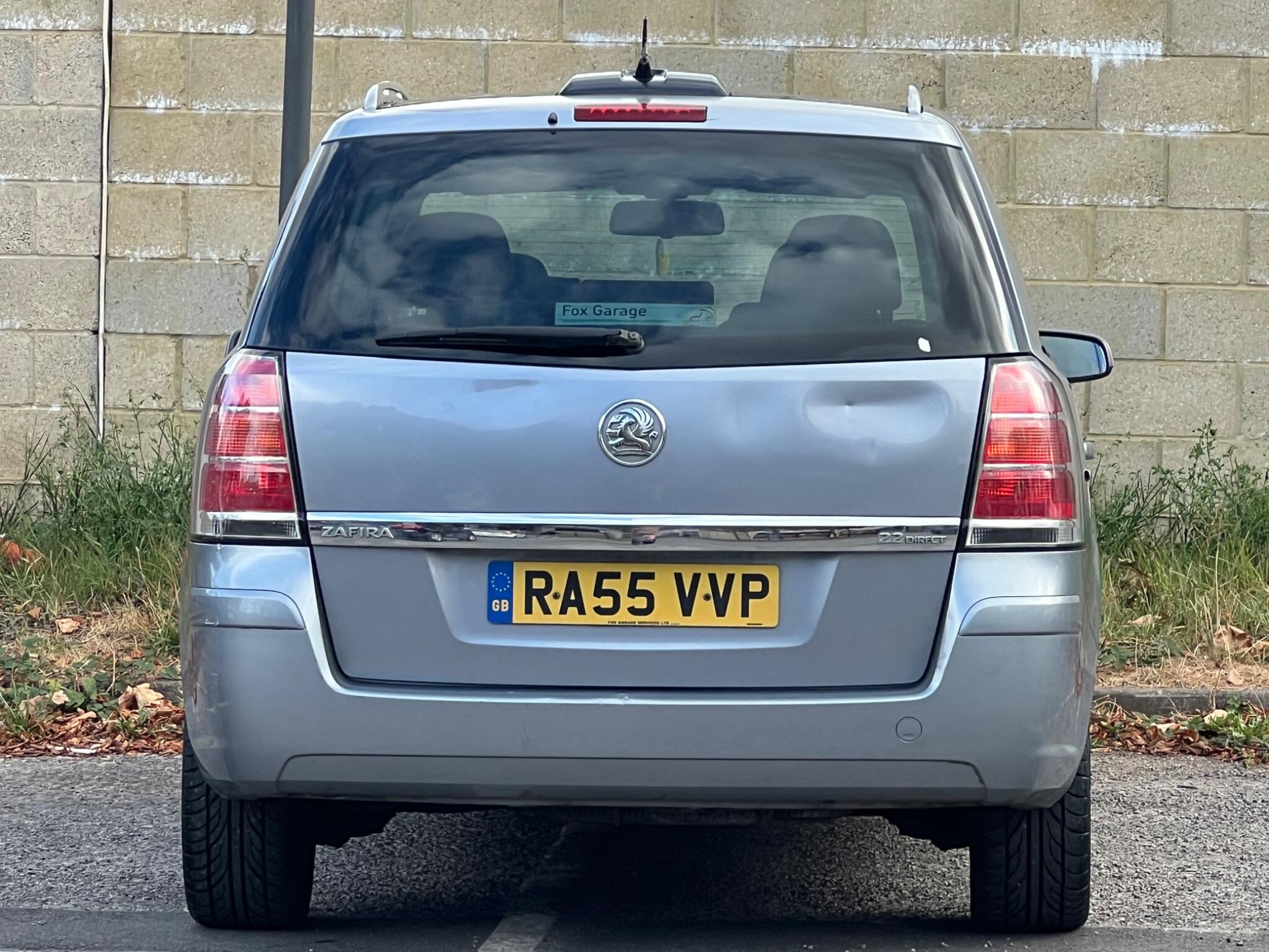 Vauxhall Zafira view 10