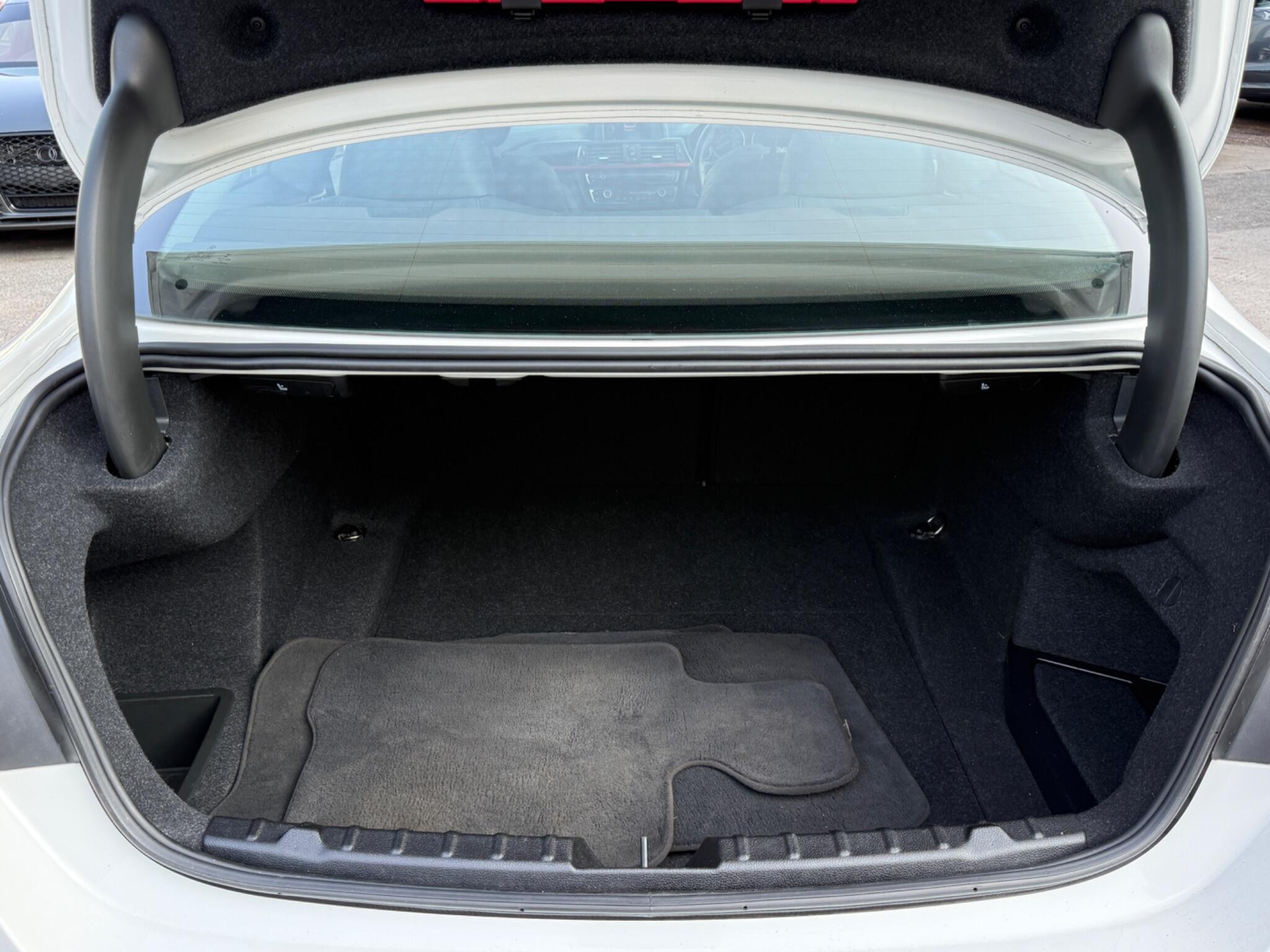BMW 4 Series - Image 37