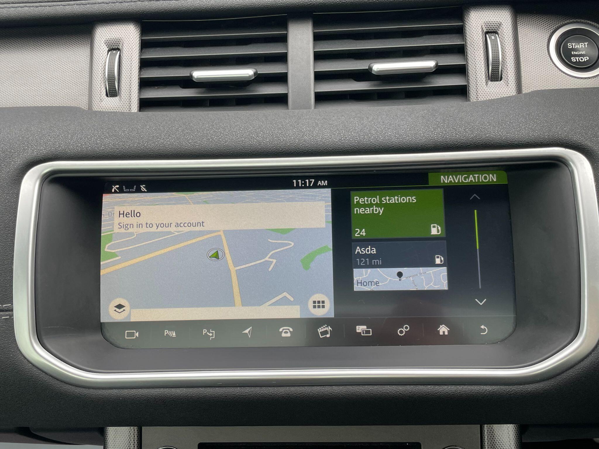 Land Rover Range Rover Evoque view 27
