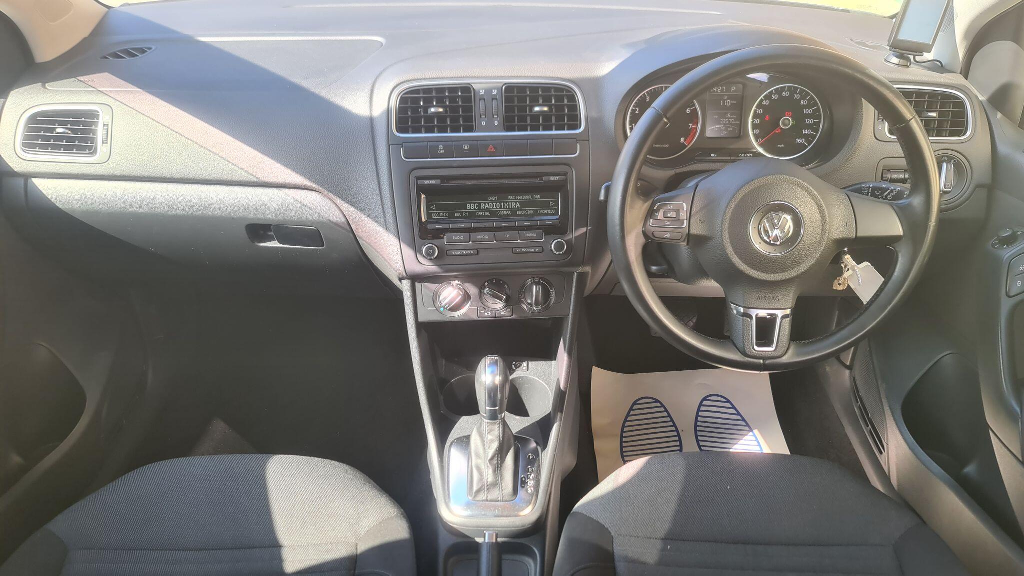 Volkswagen Polo view 13