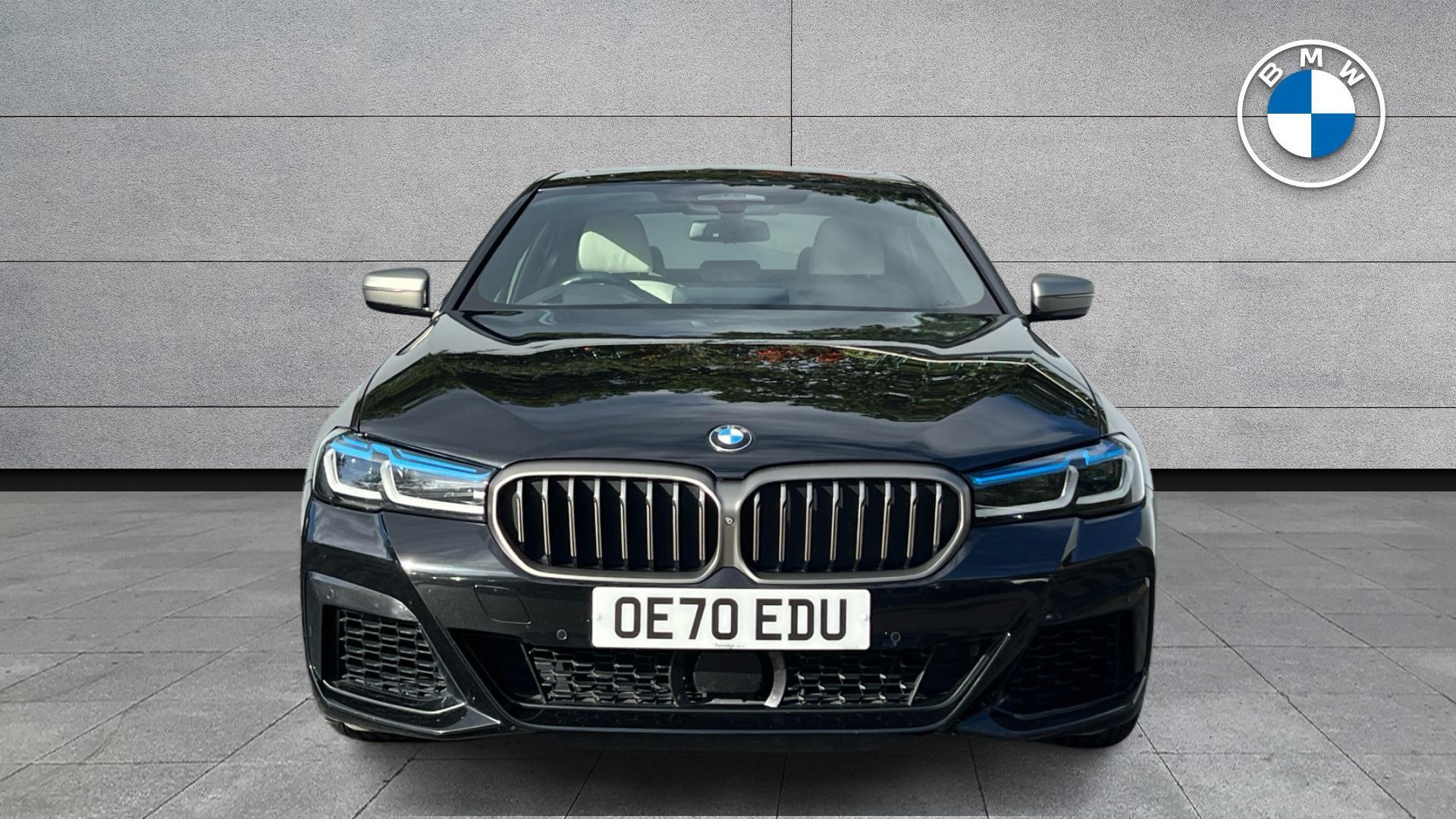BMW 5 Series view 16