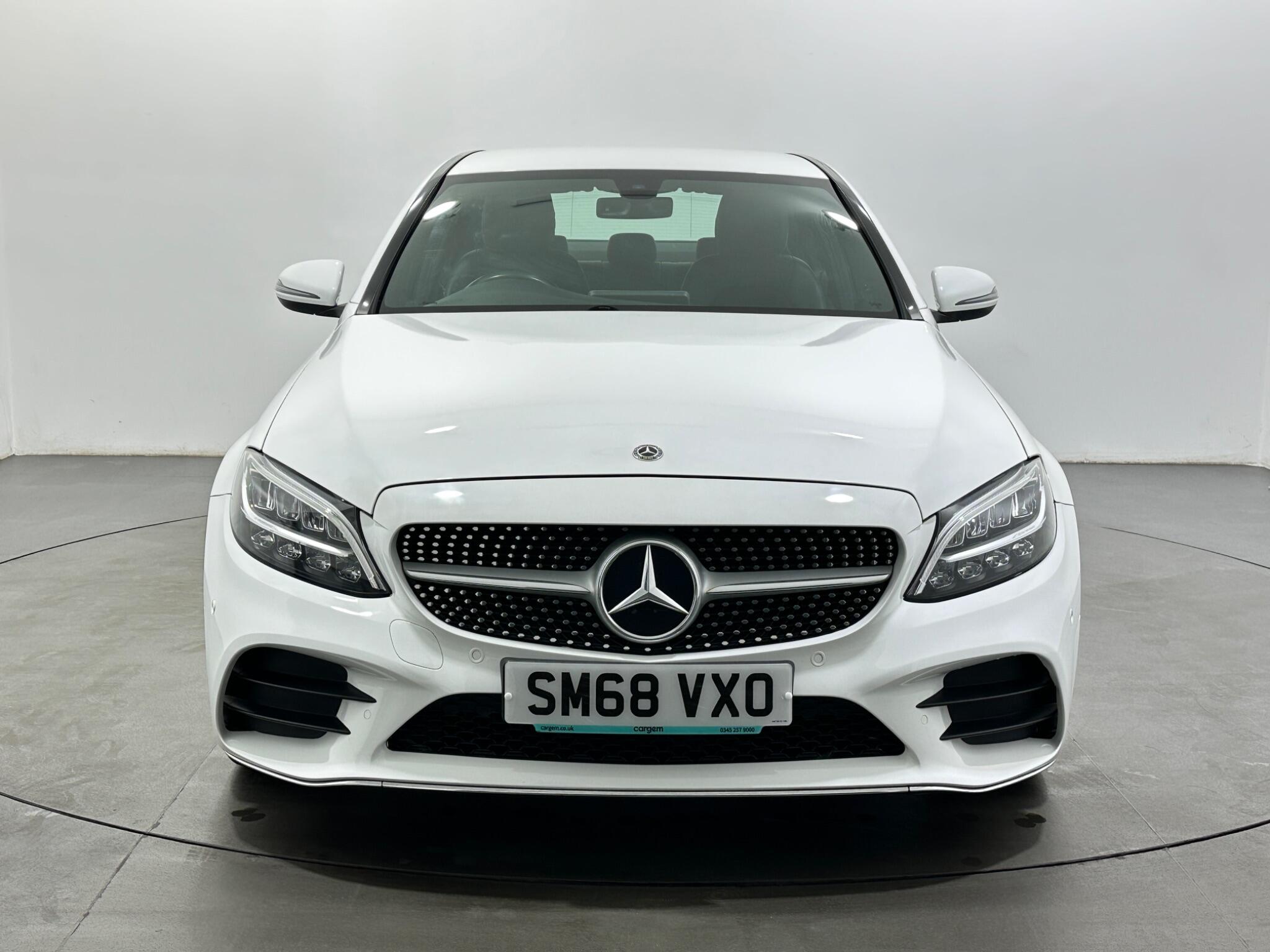 Mercedes-Benz C Class view 3