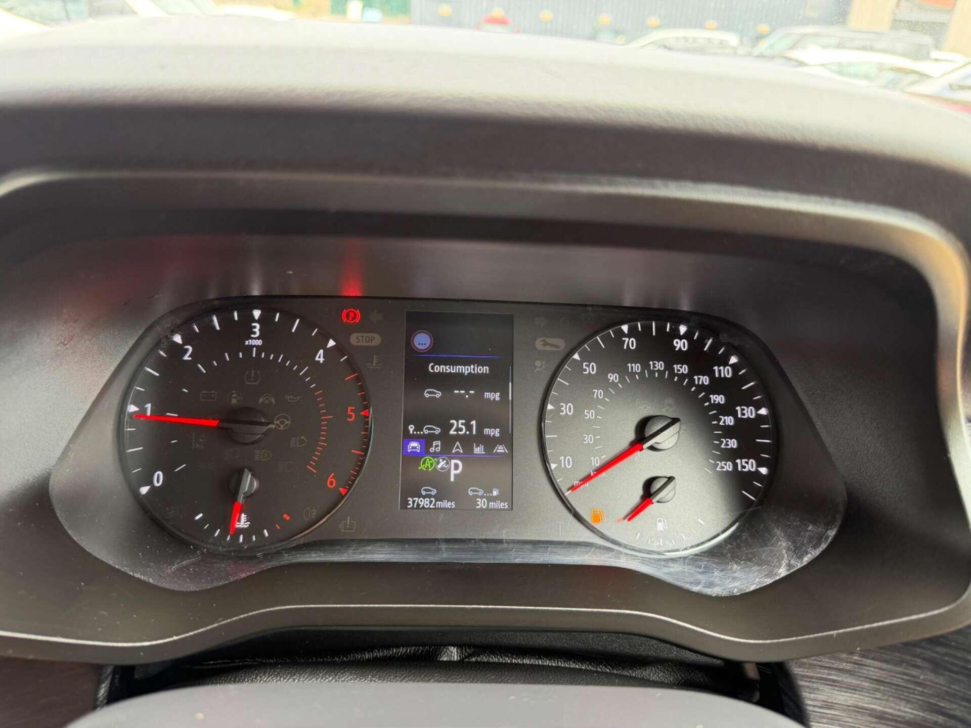 Renault Trafic view 12