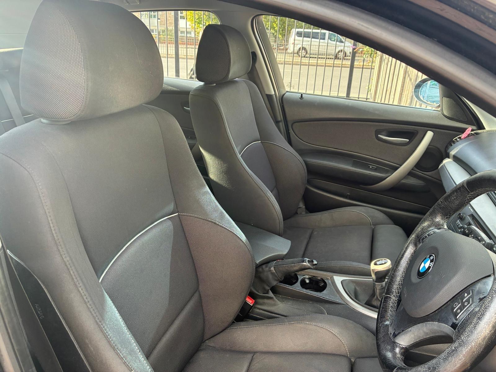 BMW 1 Series view 12