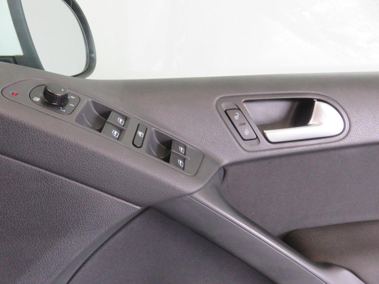 Volkswagen Tiguan view 49