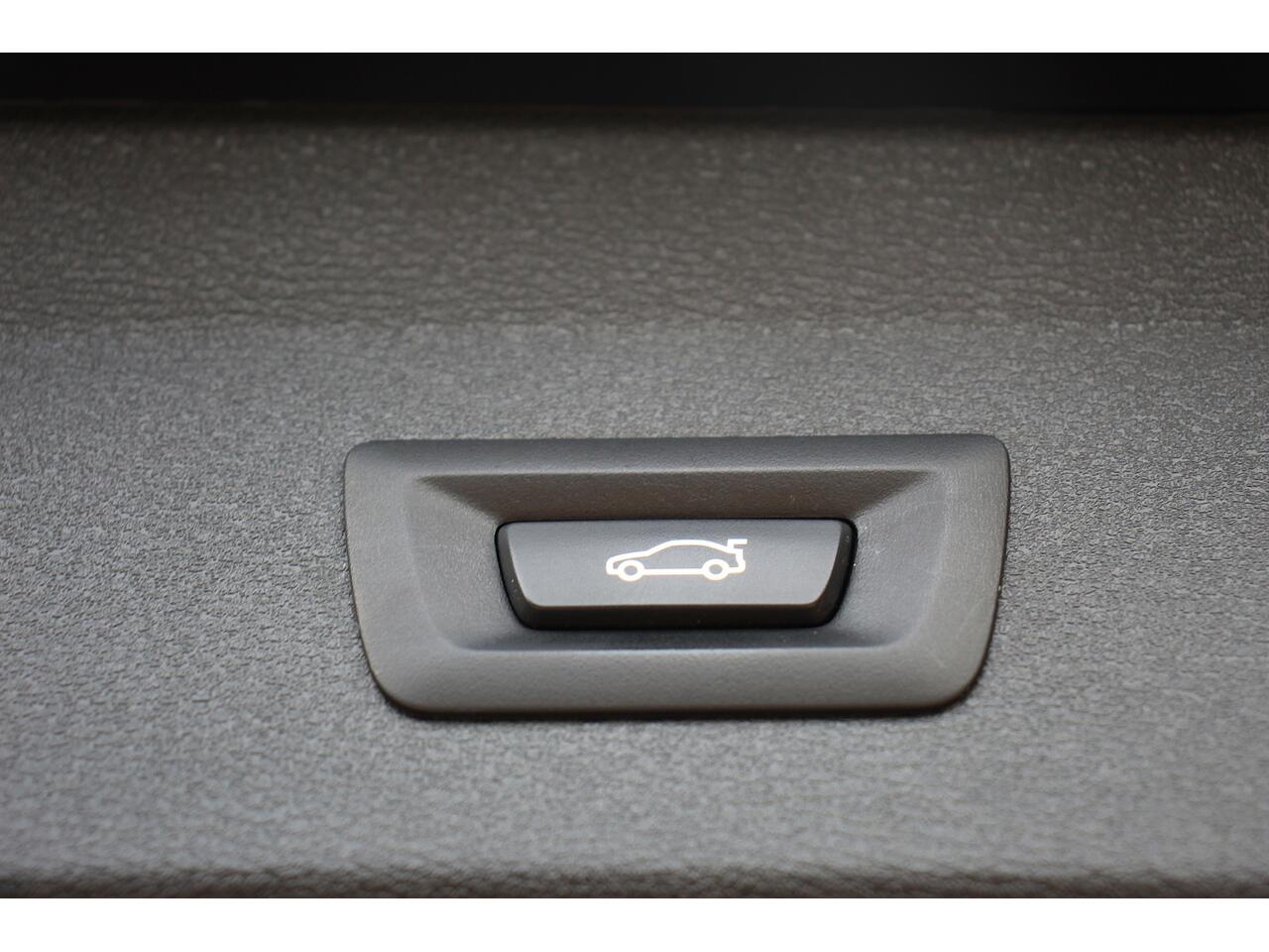 BMW X1 view 39