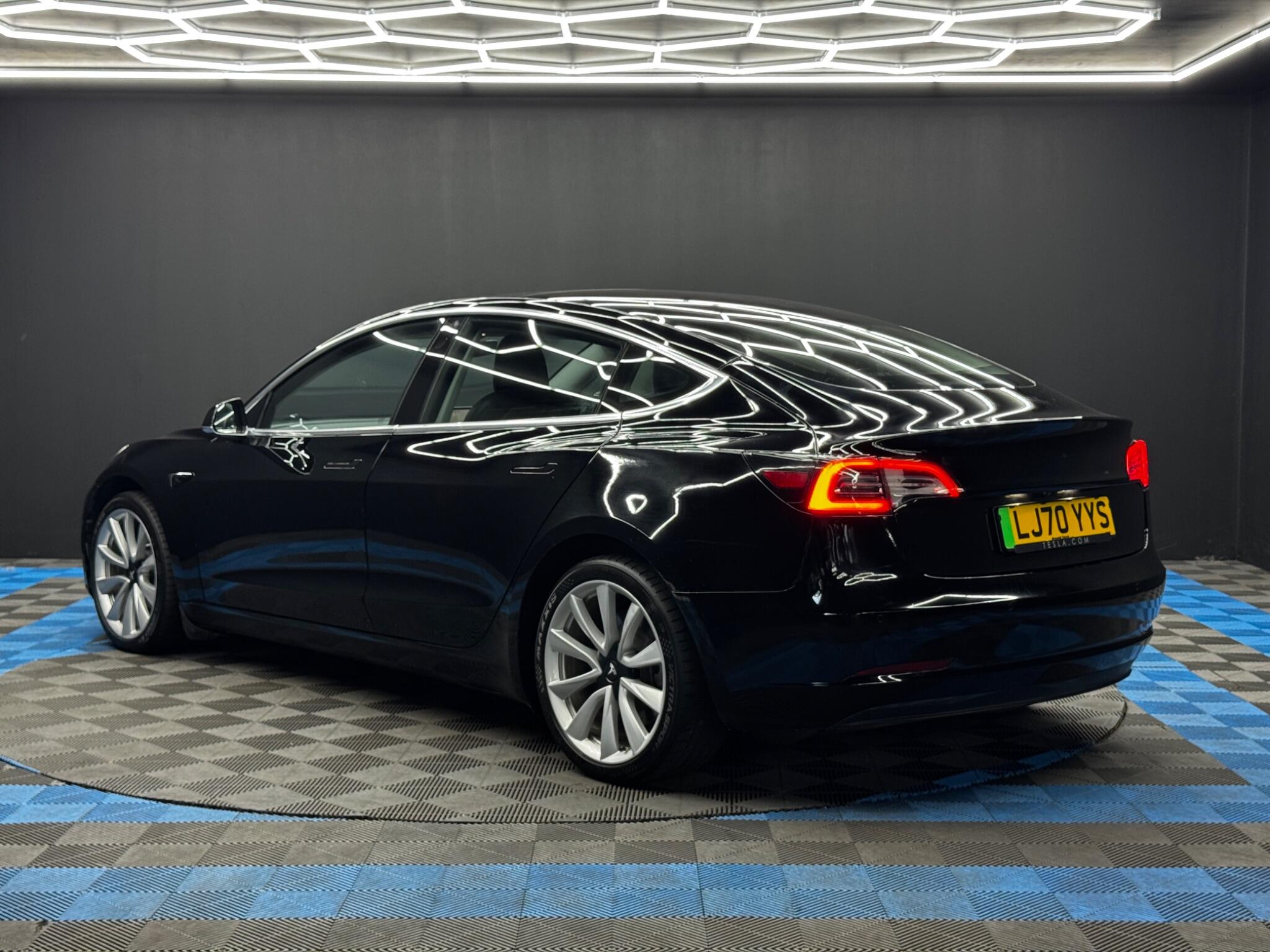 Tesla Model 3 view 7