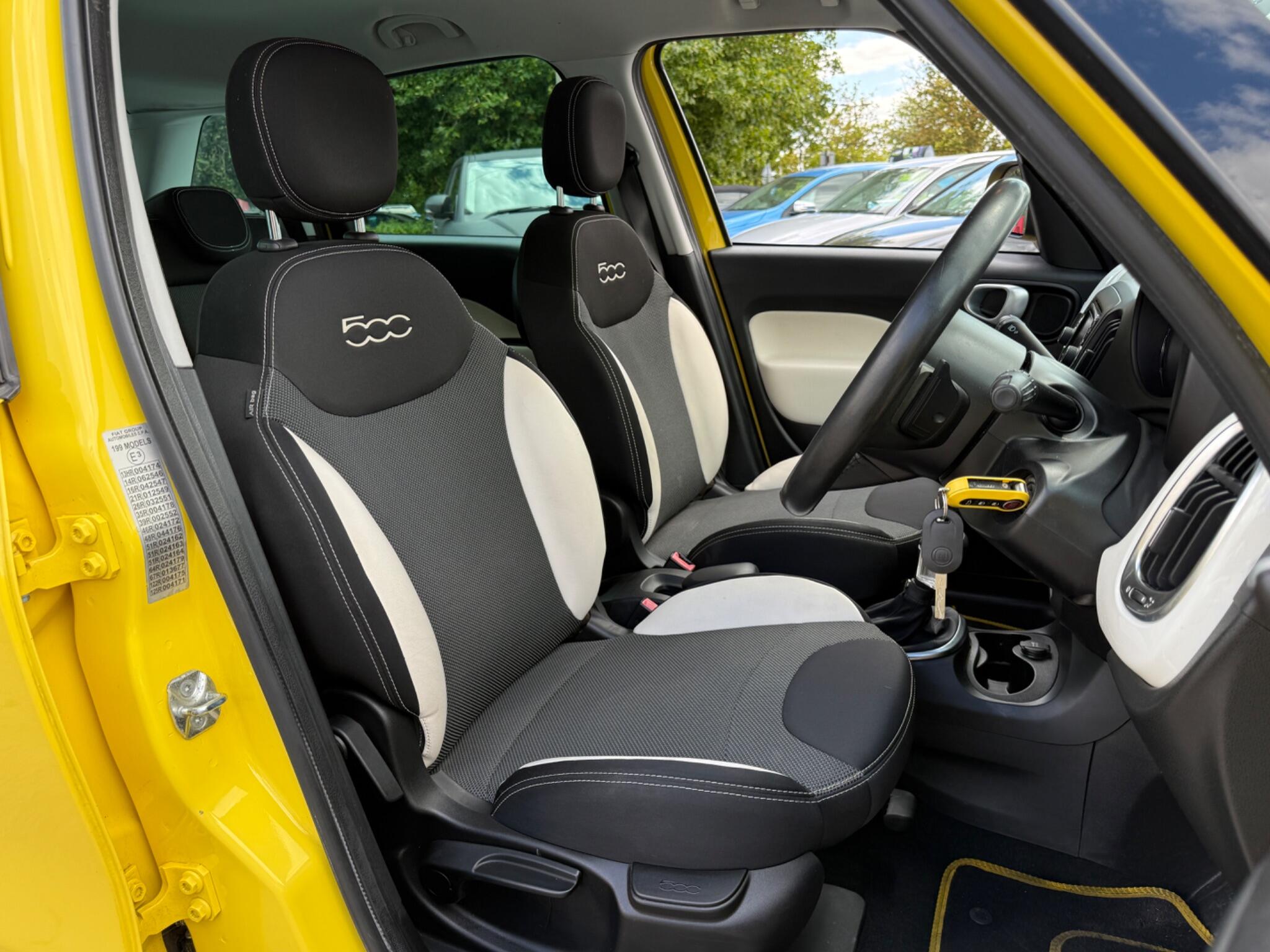 Fiat 500L - Image 30