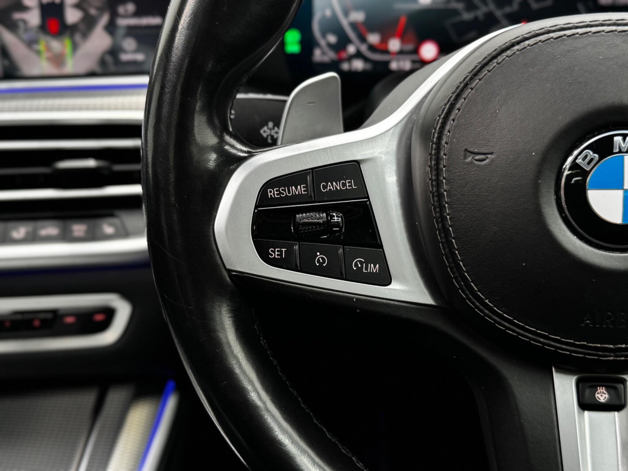 BMW X5 view 43