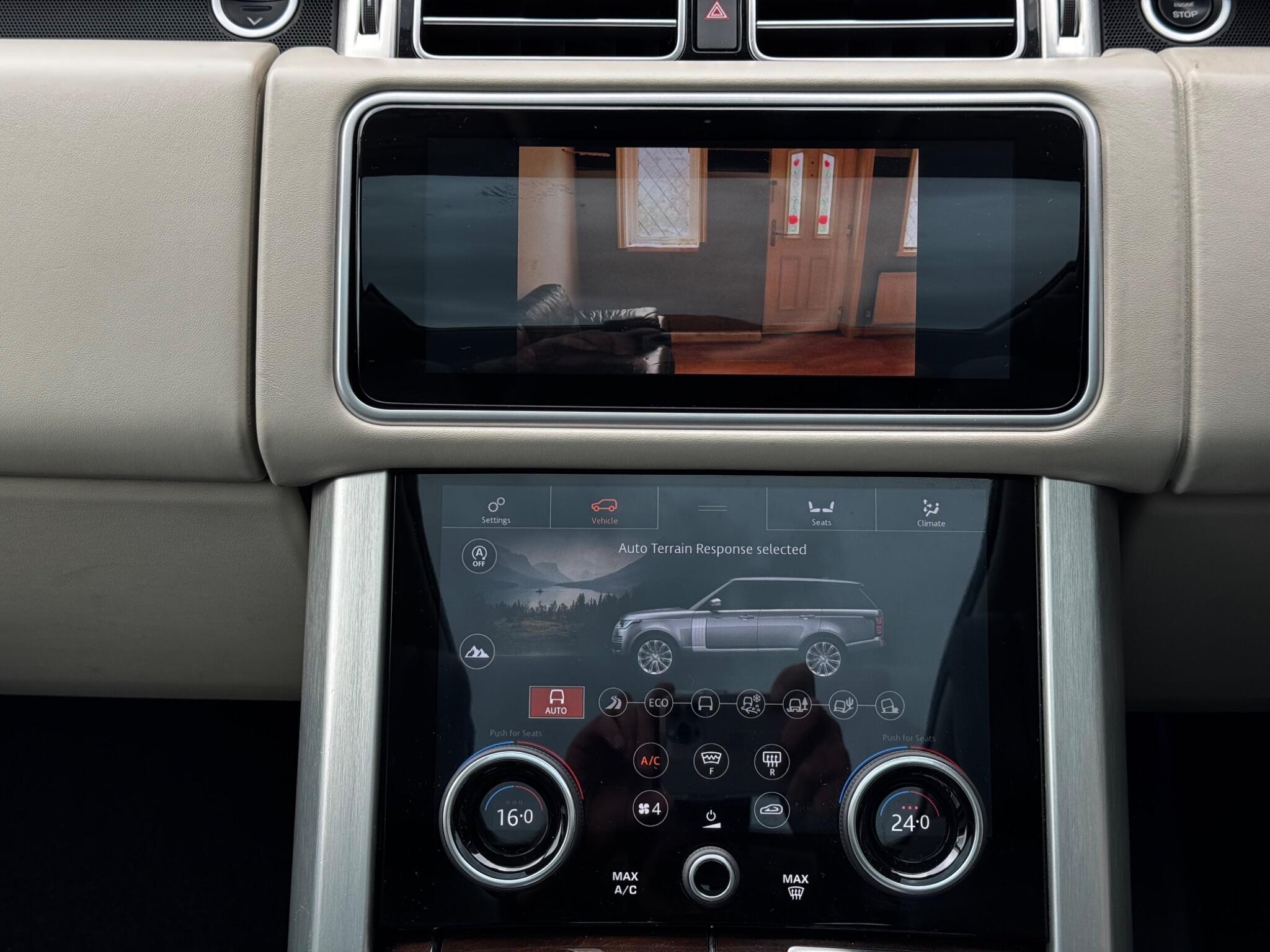 Land Rover Range Rover view 36