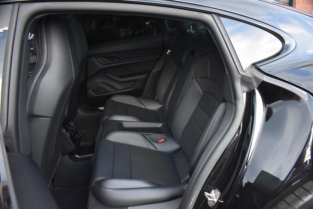 Porsche Taycan view 13