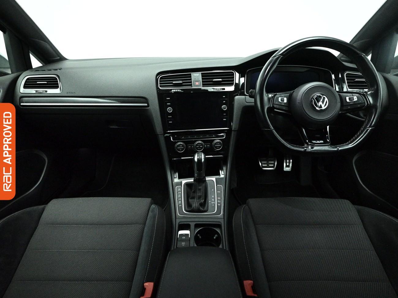 Volkswagen Golf view 2